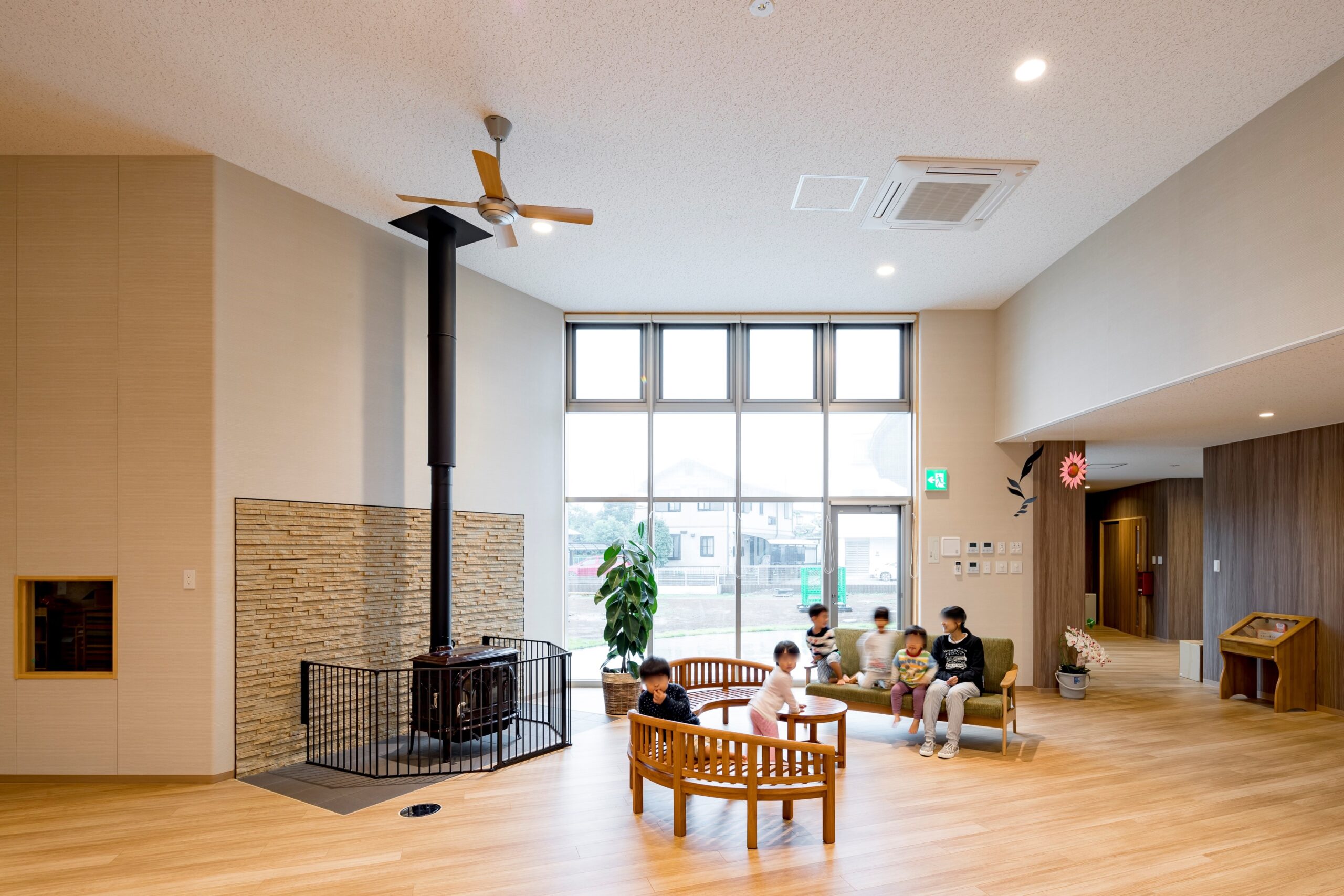 ひとつの部屋で実現する異年齢保育@静岡県の認定こども園１